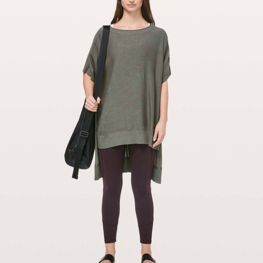 LULULEMON Be At Ease Poncho Women's SS